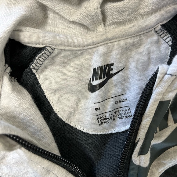 Nike hoodie onesie 6mo - Picture 2 of 3